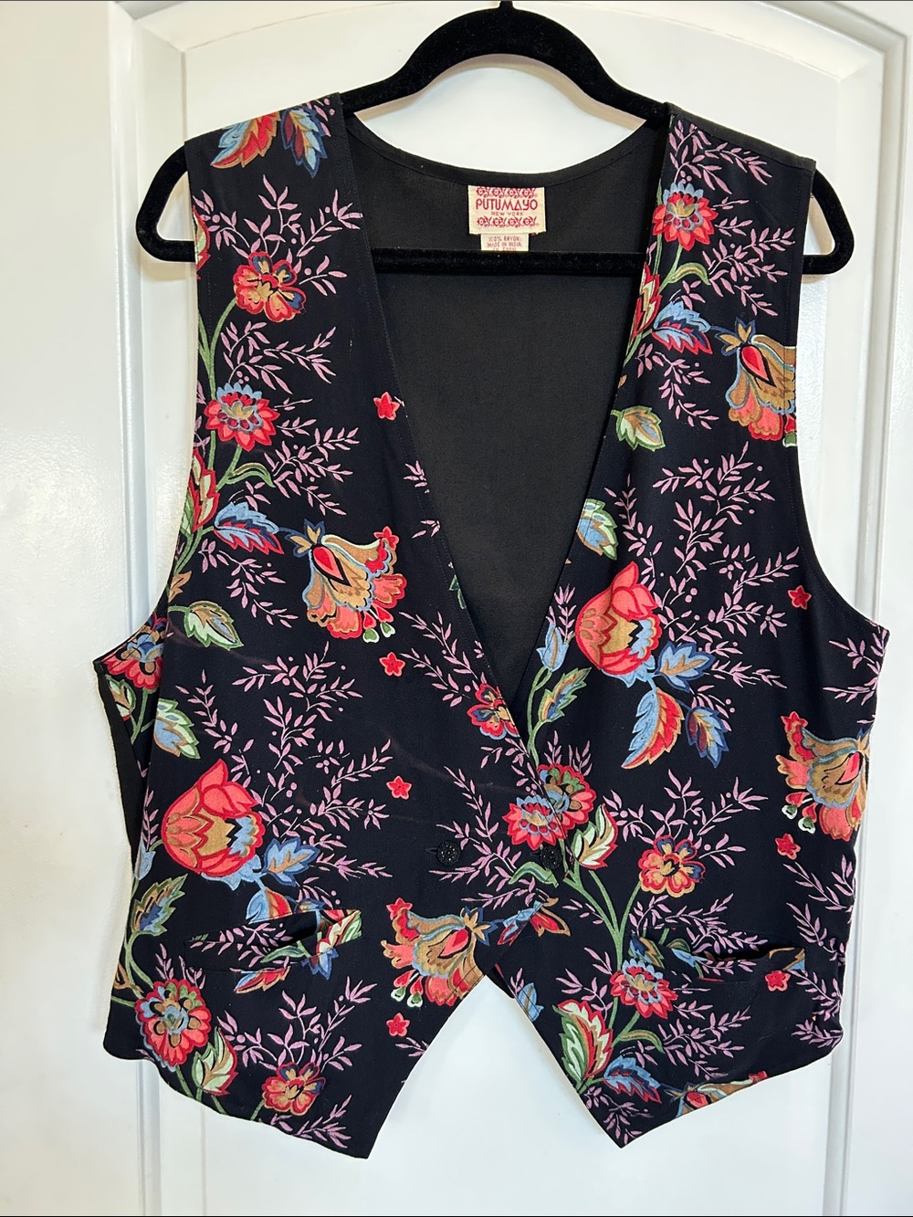 Black Floral Vest - Putumayo